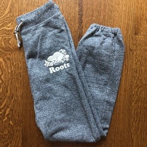 GREY ROOTS SWEATPANTS